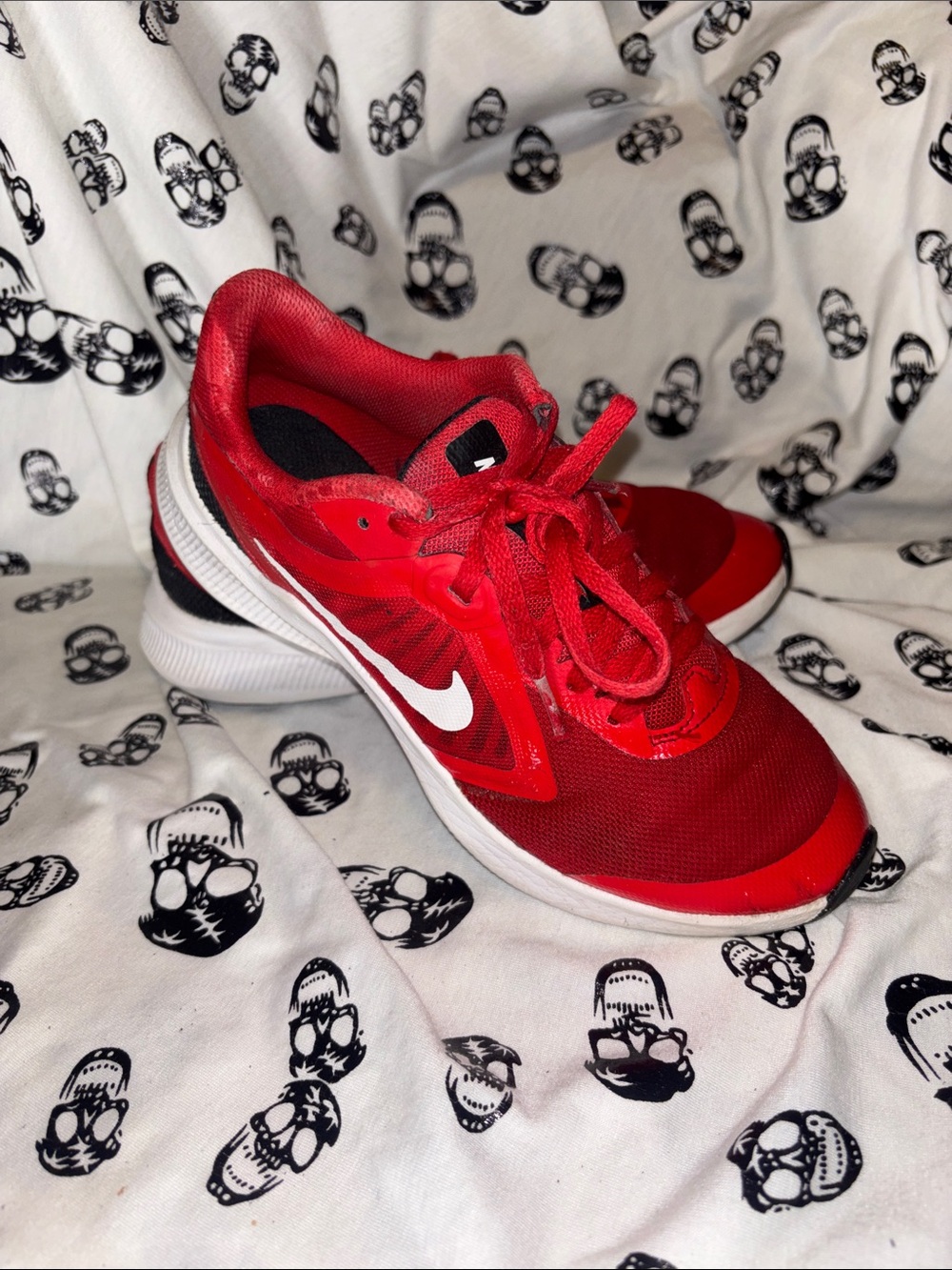 Nike Downshifter 10 "University Red" Youth 3.5